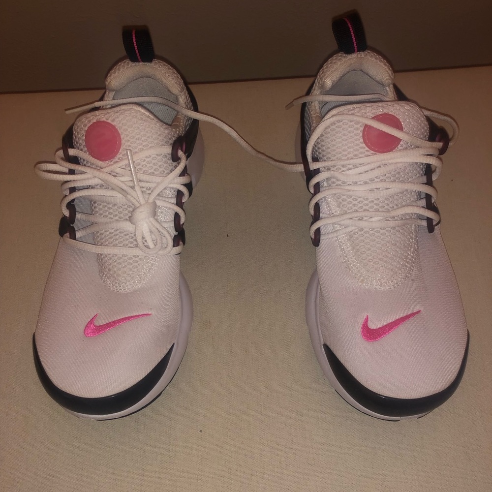 Nike presto YOUTH SIZE 5